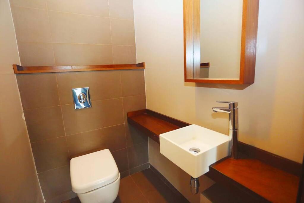 Luxury Apartment At Corniche , Seaview Close Beach Casablanca Kültér fotó