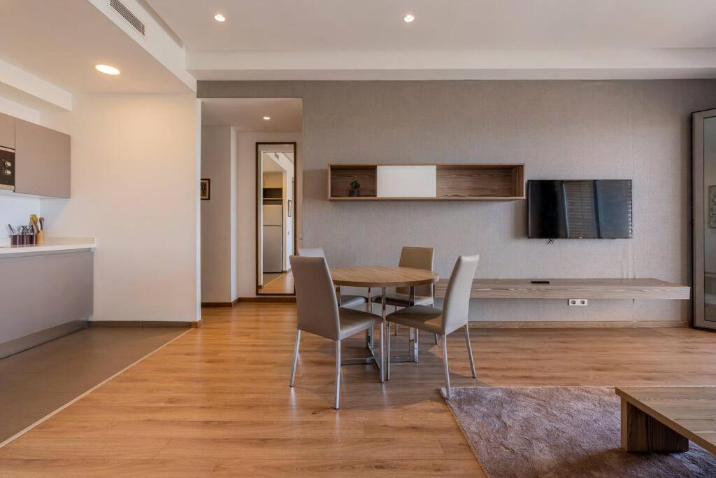 Luxury Apartment At Corniche , Seaview Close Beach Casablanca Kültér fotó