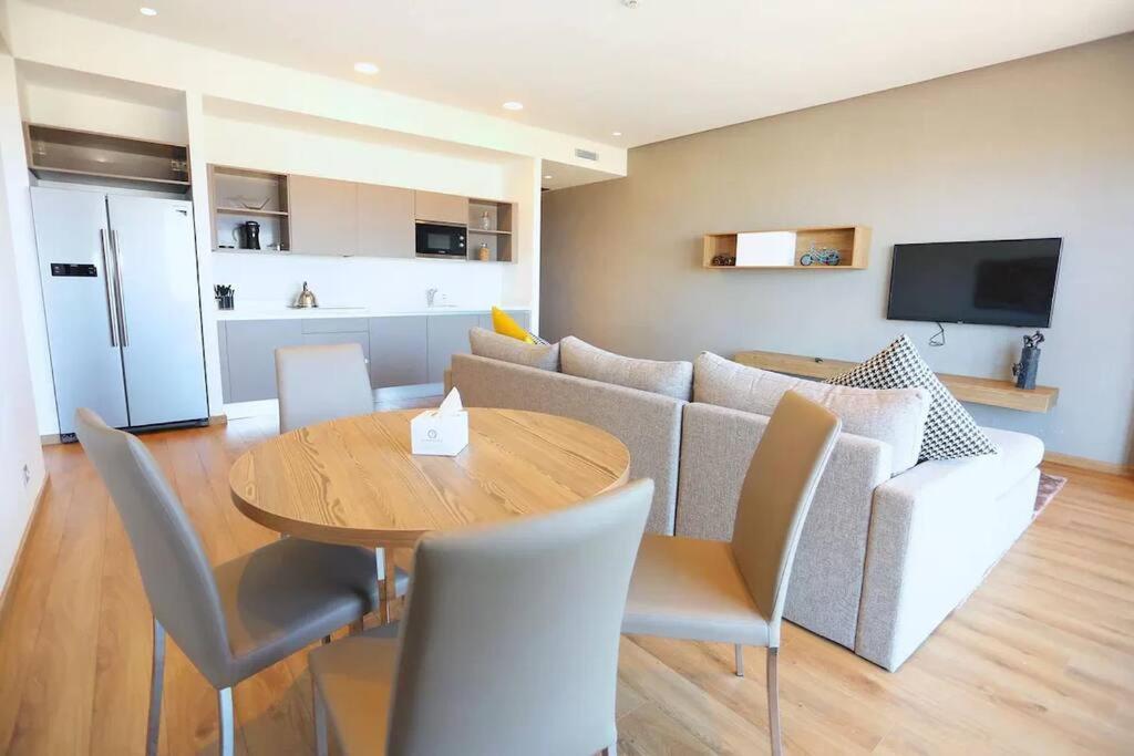 Luxury Apartment At Corniche , Seaview Close Beach Casablanca Kültér fotó